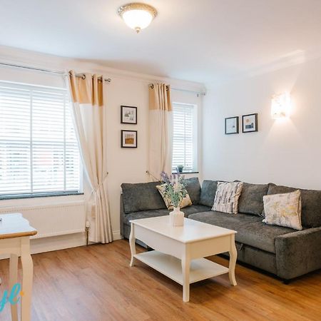 Ferienwohnung The Flat 2 By Sheryl - Stone Throw To Northampton Gen Hosp & Town Centre Exterior foto